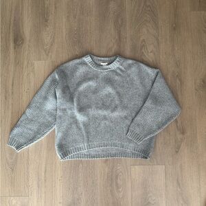 H&M Cozy Gray Ribbed Knit Sweater
